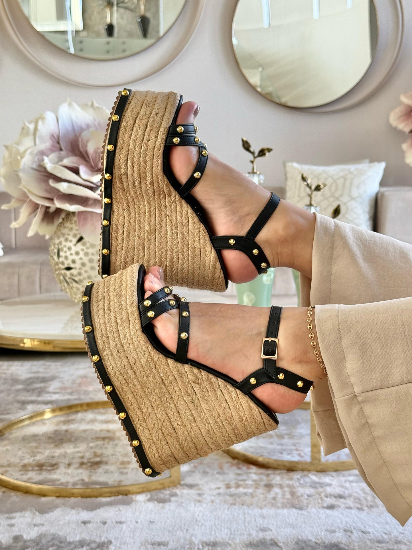 Plataformas A227 para mujer – Yute liviano y taches | Ylo Shoes