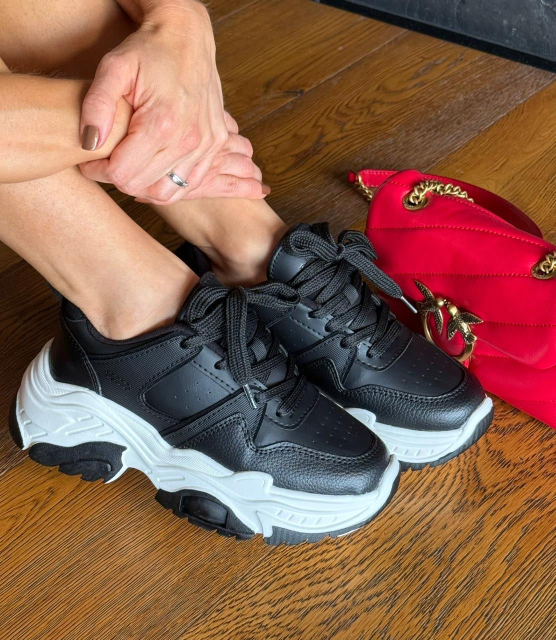 Tenis de dama nicolle v601