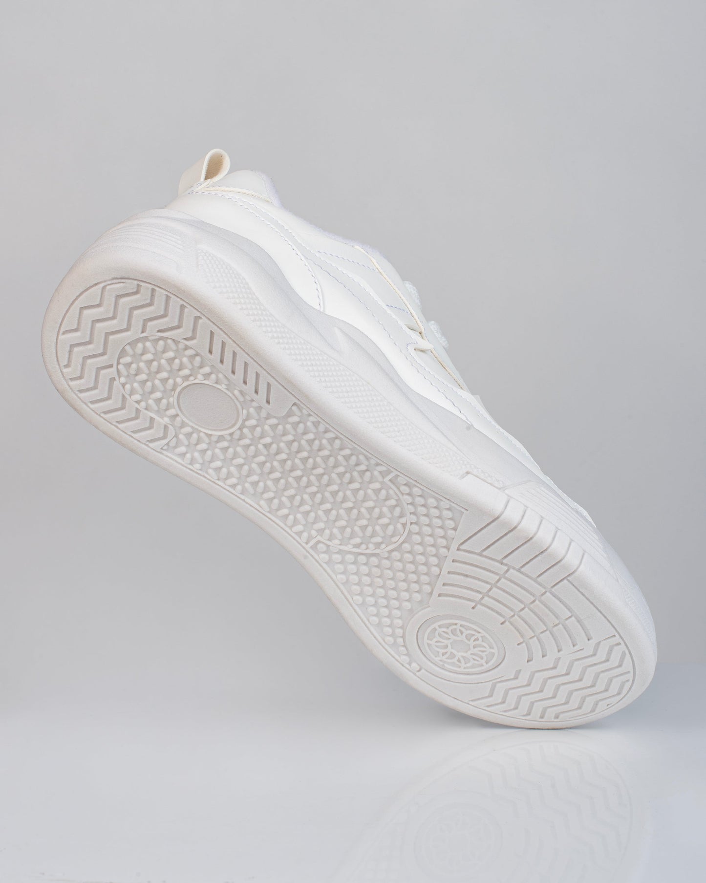 Tenis Milan suela baja