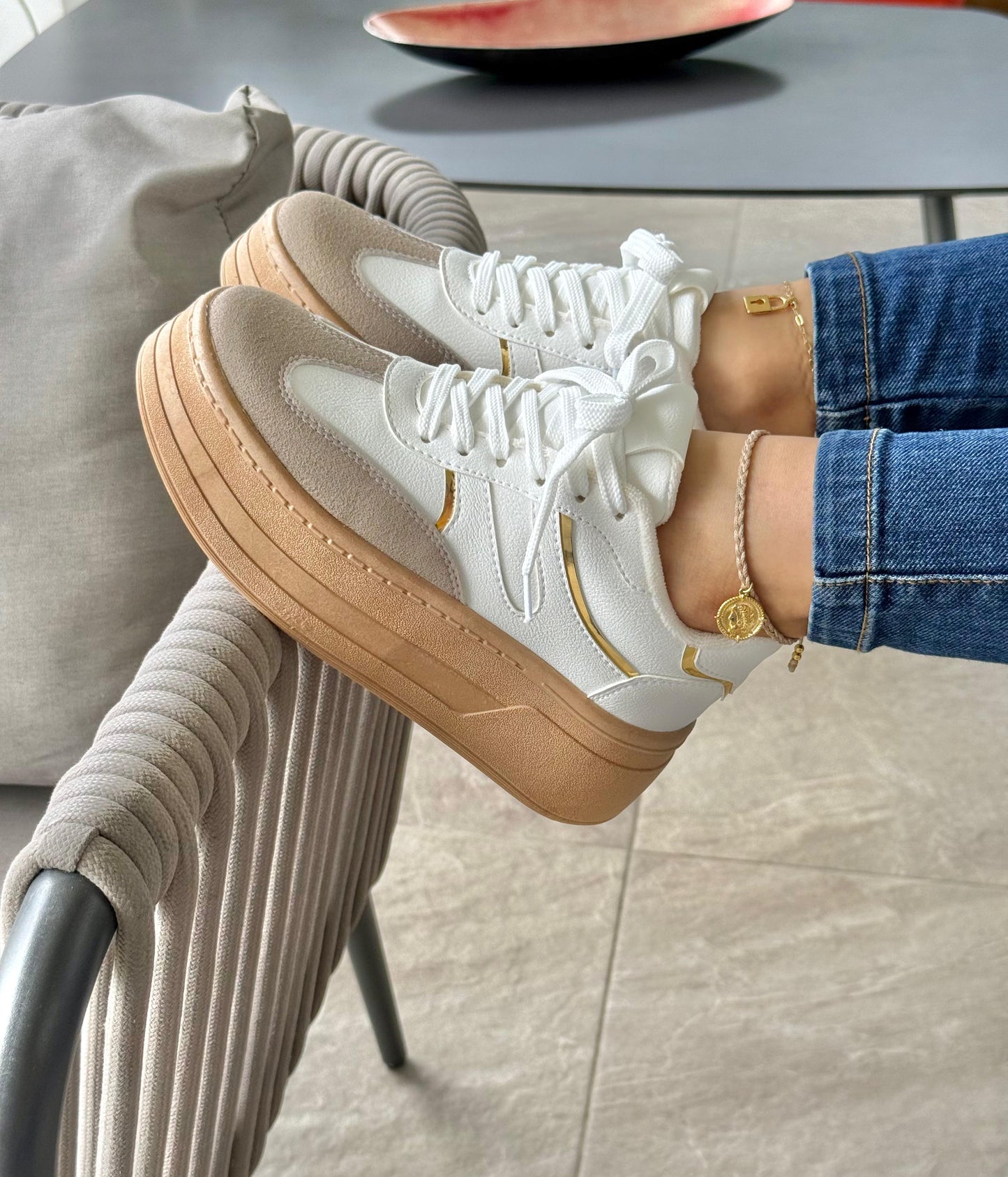 Tenis Gala suela alta