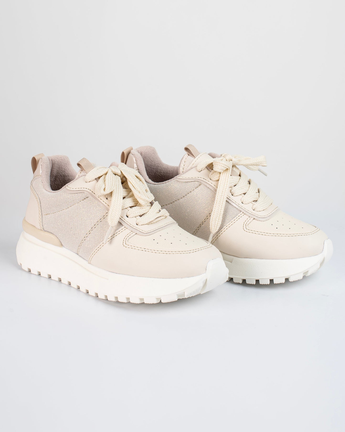 Tenis de Dama lucky v608