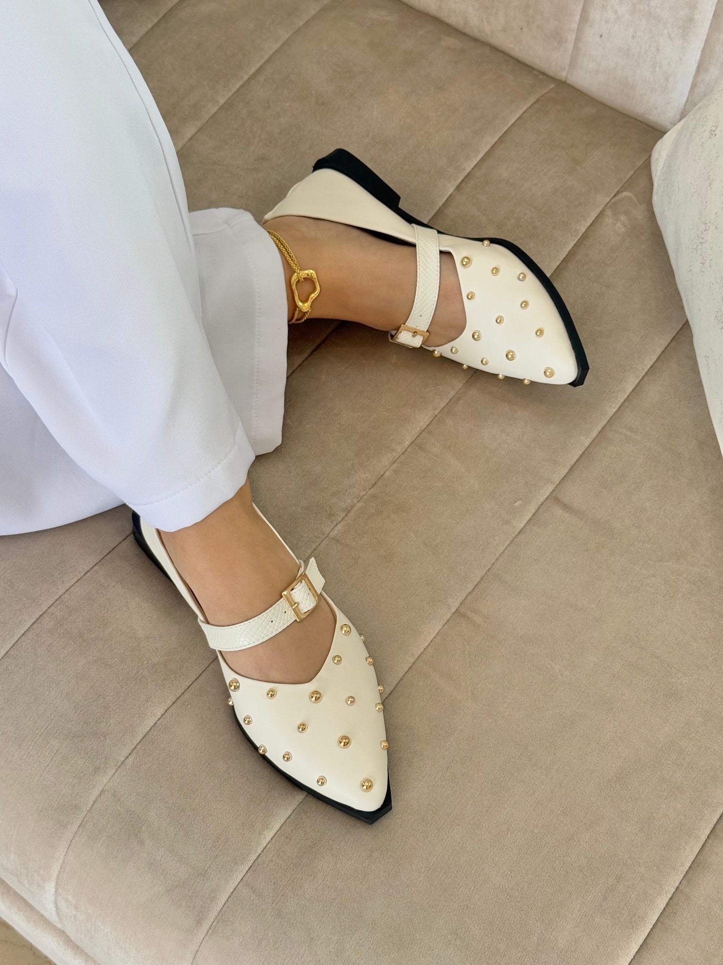 Mules de Dama T2439 cerrado Marfil