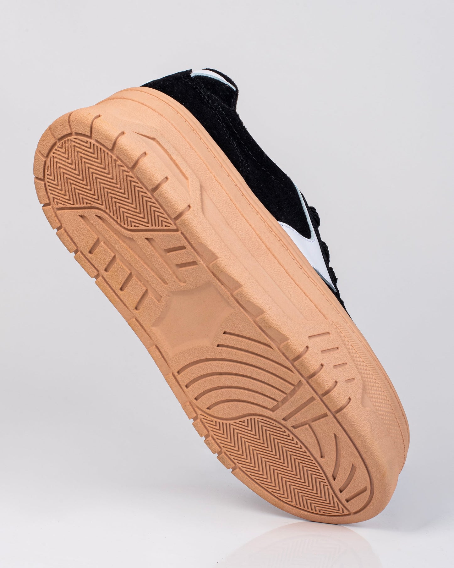 Tenis Emma suela cafe 3 cm