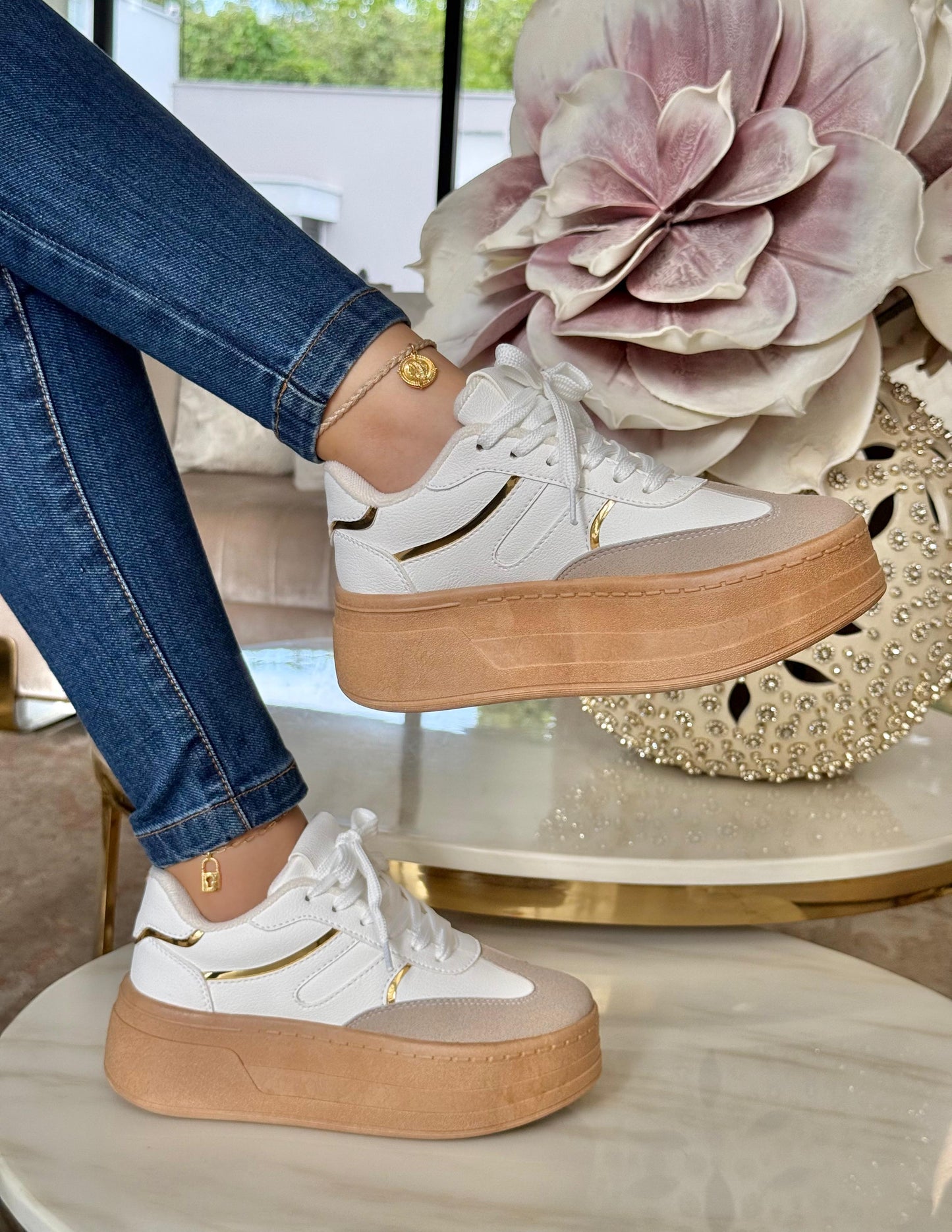 Tenis Gala suela alta