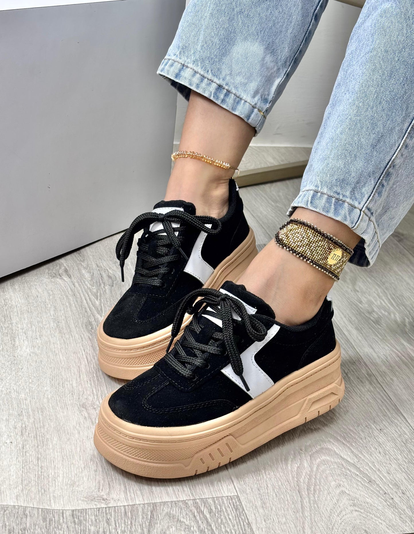 Tenis Emma suela cafe 3 cm