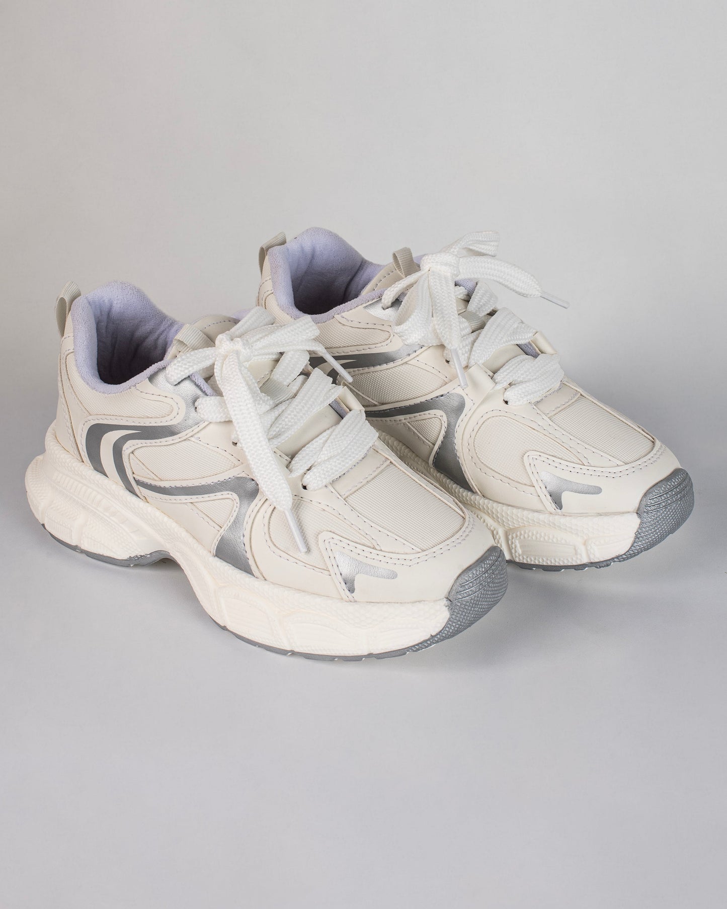 Tenis de dama Shantal V609