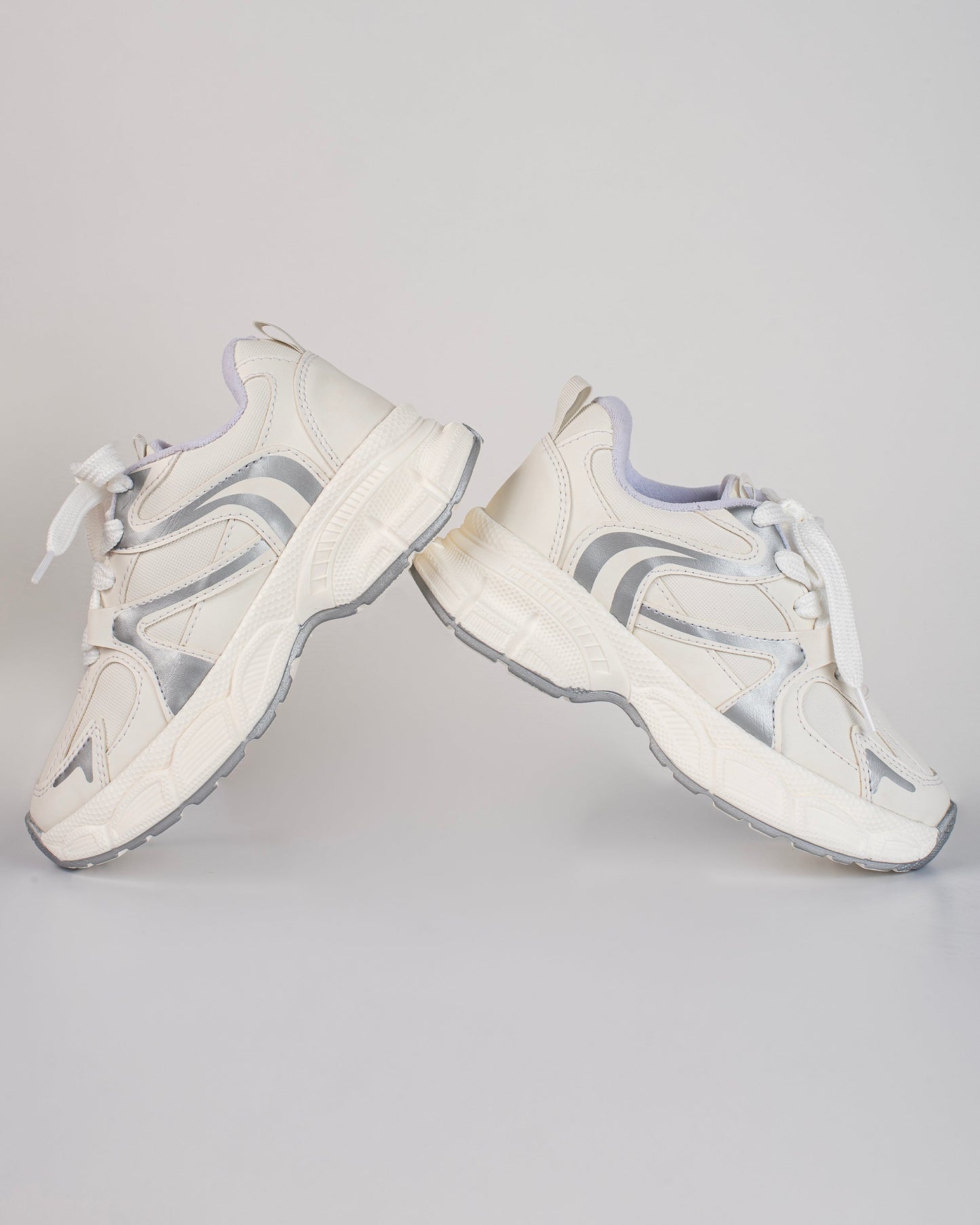 Tenis de dama Shantal V609