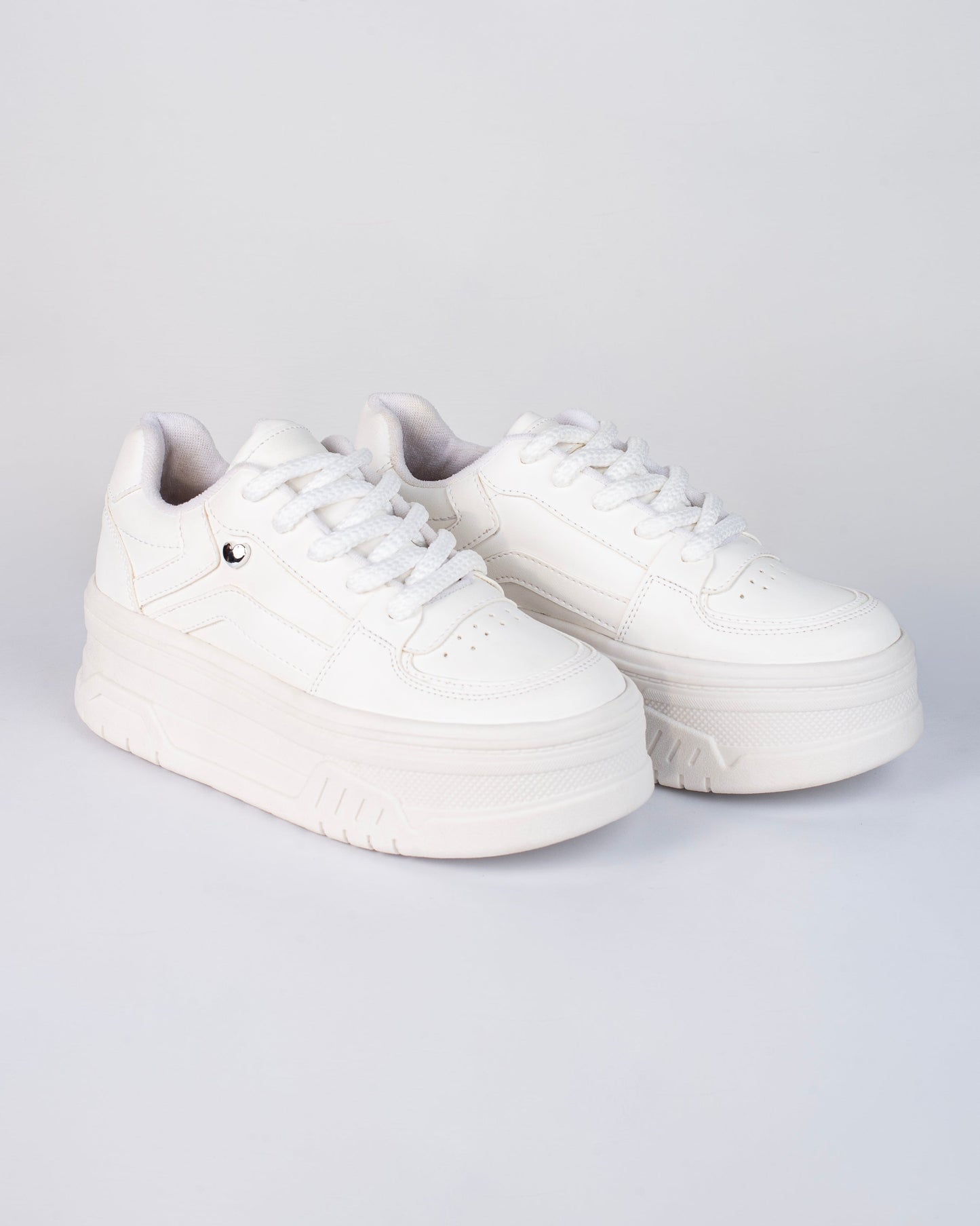 Tenis Alana – Plataforma chunky con plantilla confort | Ylo Shoes