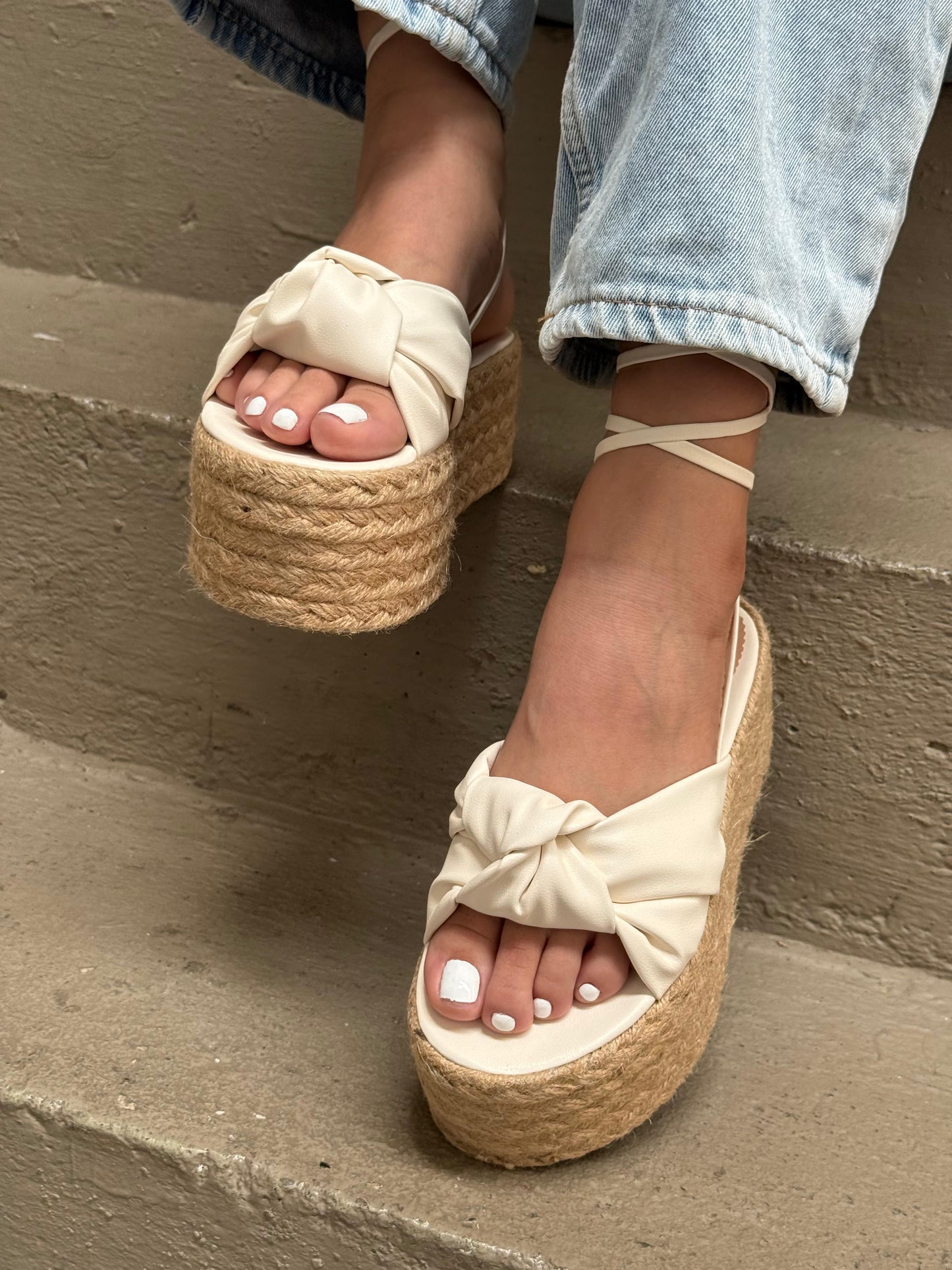 Plataforma Gladis Canoa S014