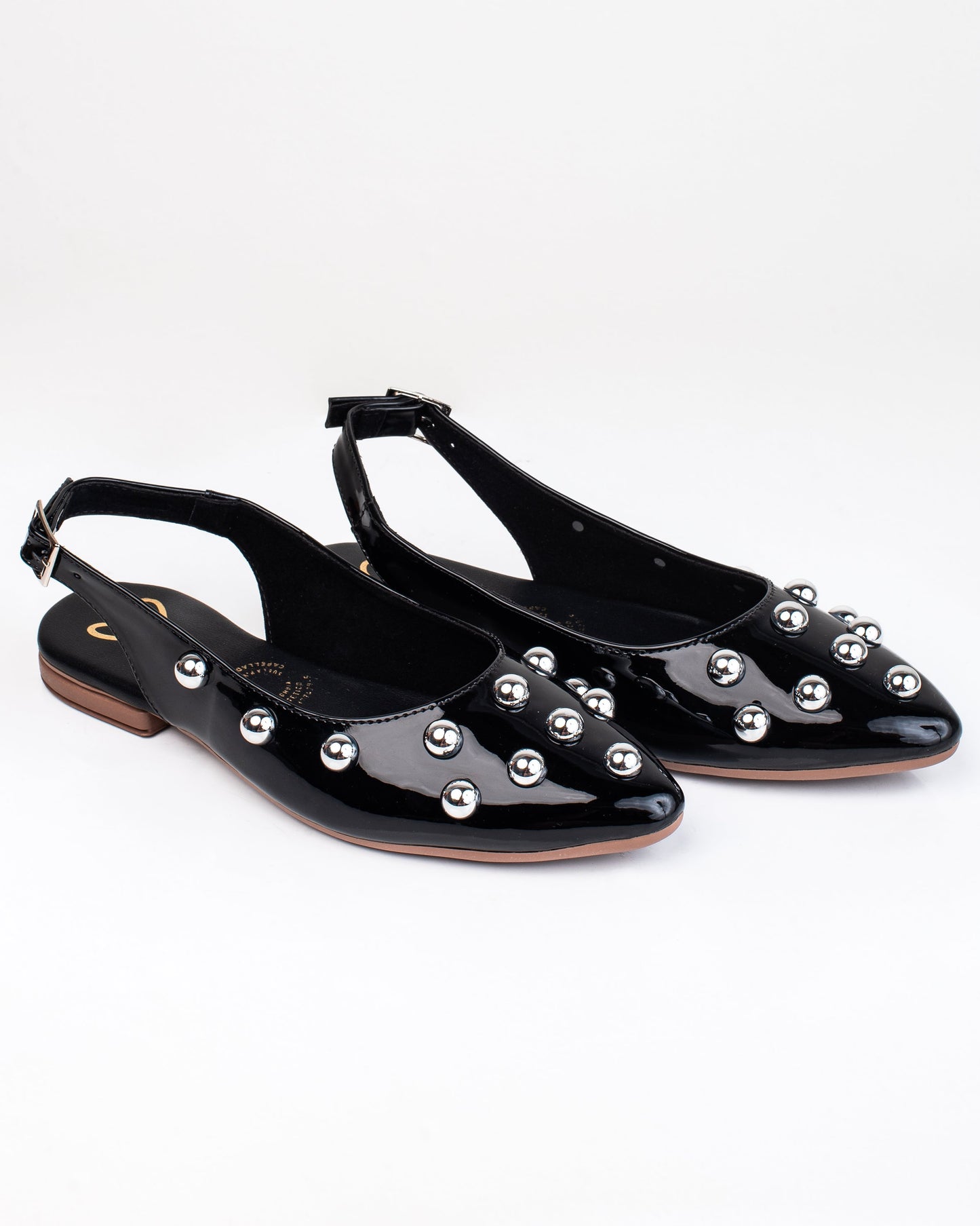 Baletas Sueca Taches Y2460  – Con estoperoles grandes y suela antideslizante | Ylo Shoes