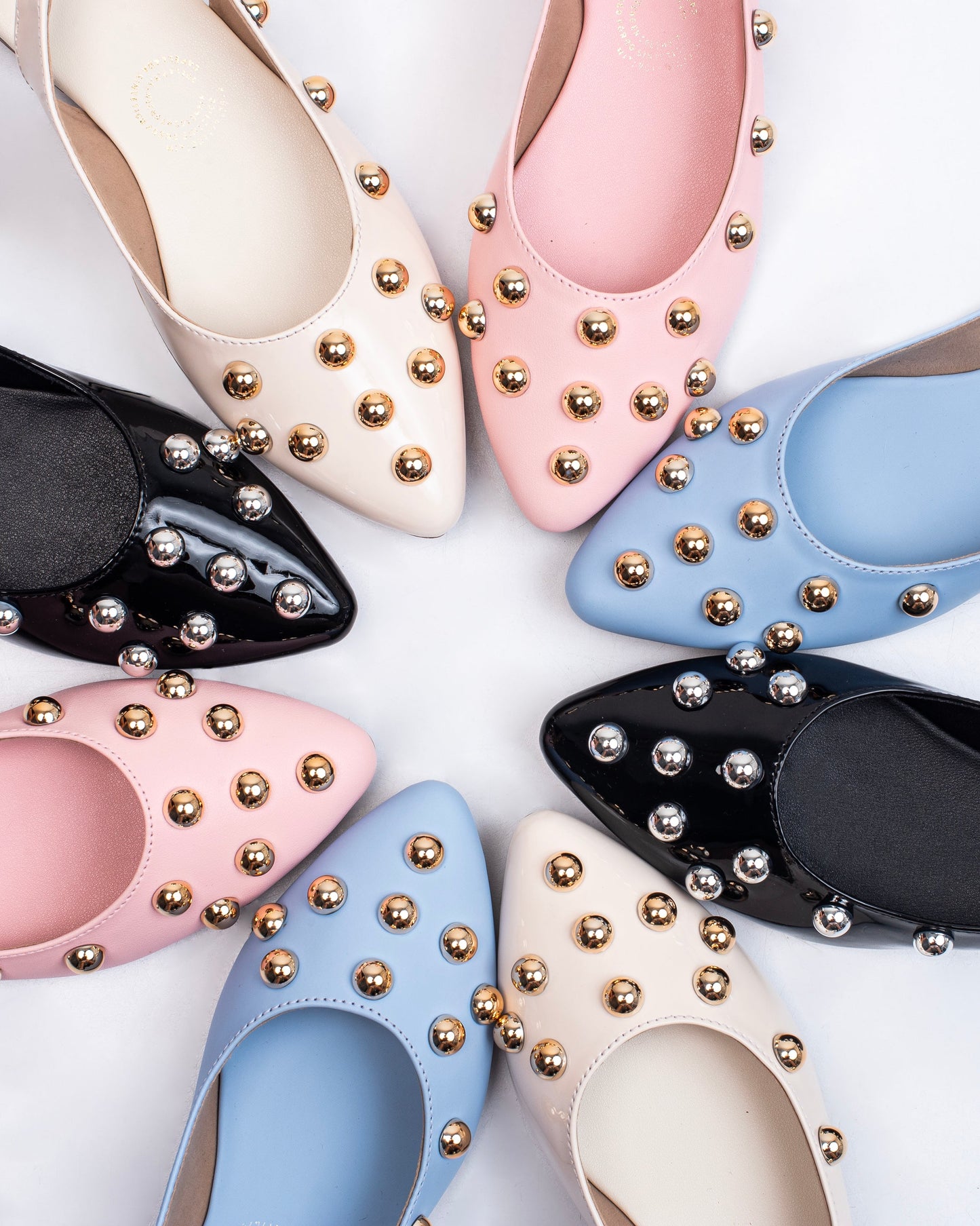 Baletas Sueca Taches Y2460  – Con estoperoles grandes y suela antideslizante | Ylo Shoes