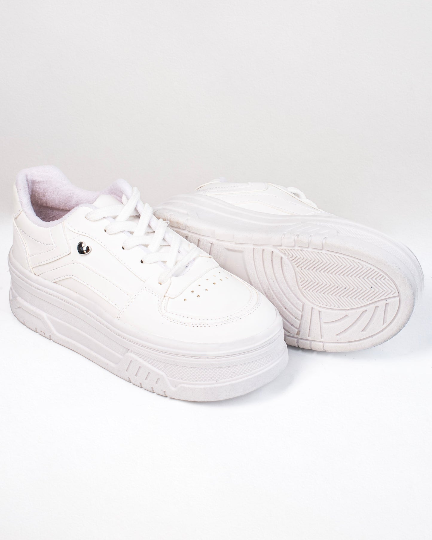 Tenis Alana – Plataforma chunky con plantilla confort | Ylo Shoes