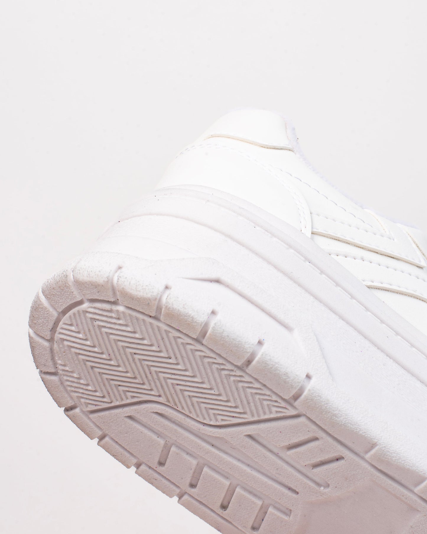 Tenis Alana – Plataforma chunky con plantilla confort | Ylo Shoes