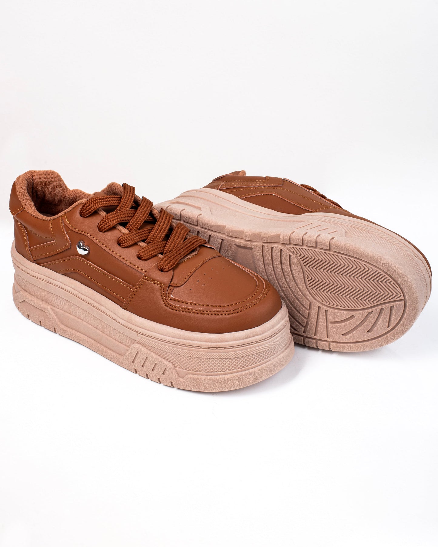 Tenis Alana – Plataforma chunky con plantilla confort | Ylo Shoes