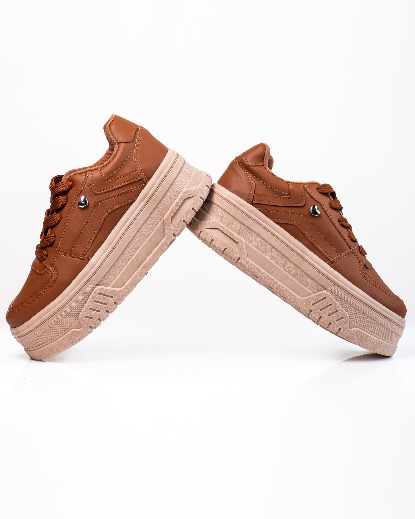 Tenis Alana – Plataforma chunky con plantilla confort | Ylo Shoes