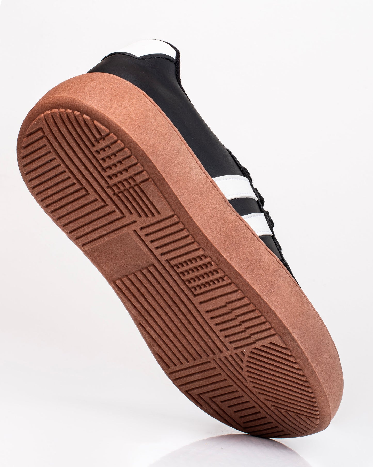 Tenis Anyela – Plataforma color caramelo | Ylo Shoes