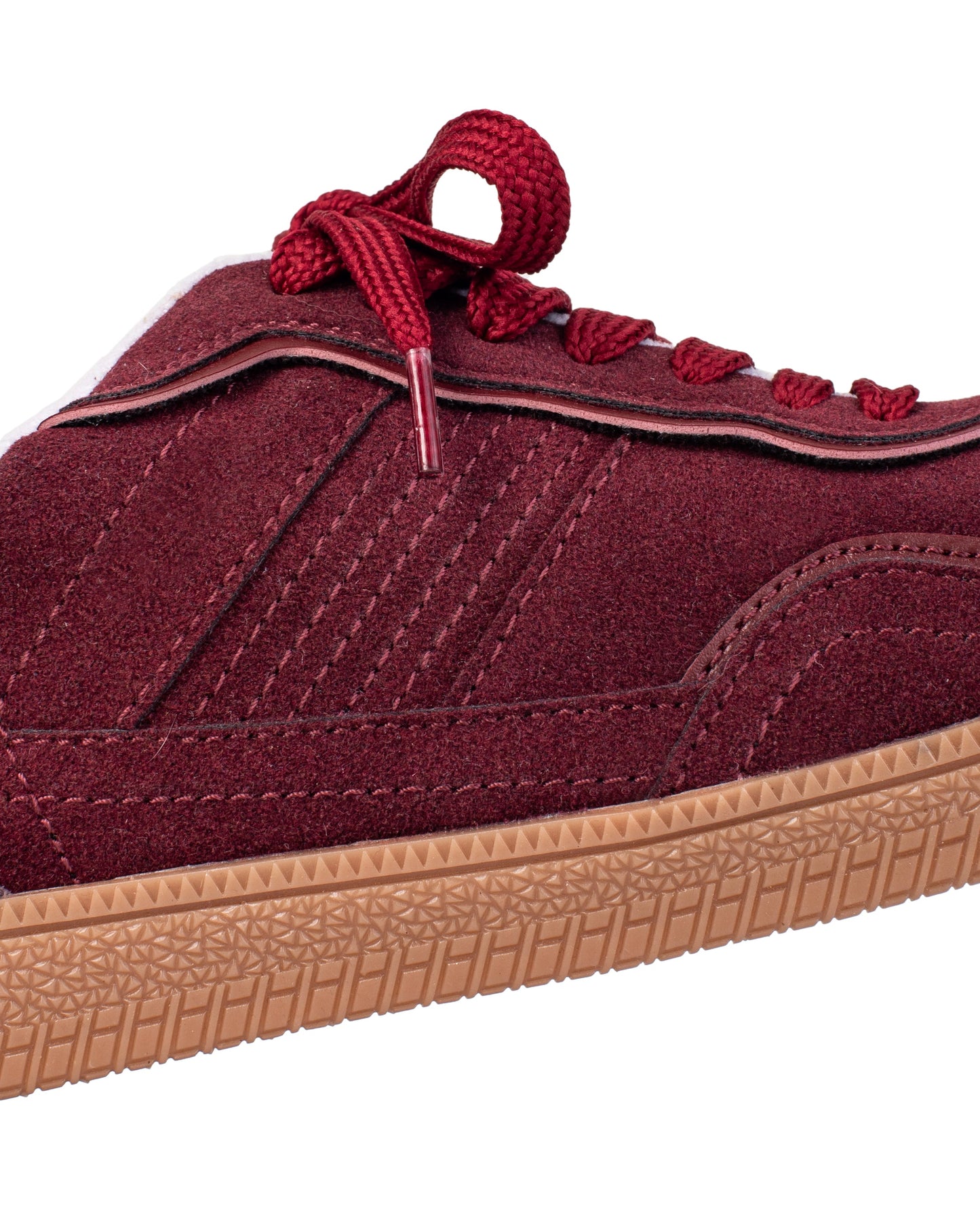 Moka | Mule Sneakers femeninos en gamuza sintética – Ylo Shoes