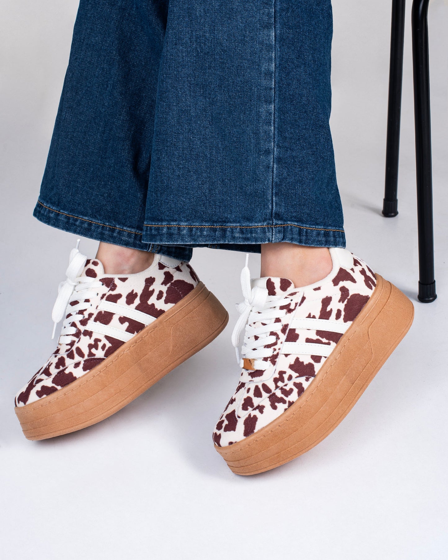 Tenis Brunella Cow para mujer – Plataforma de 4 cm| Ylo Shoes