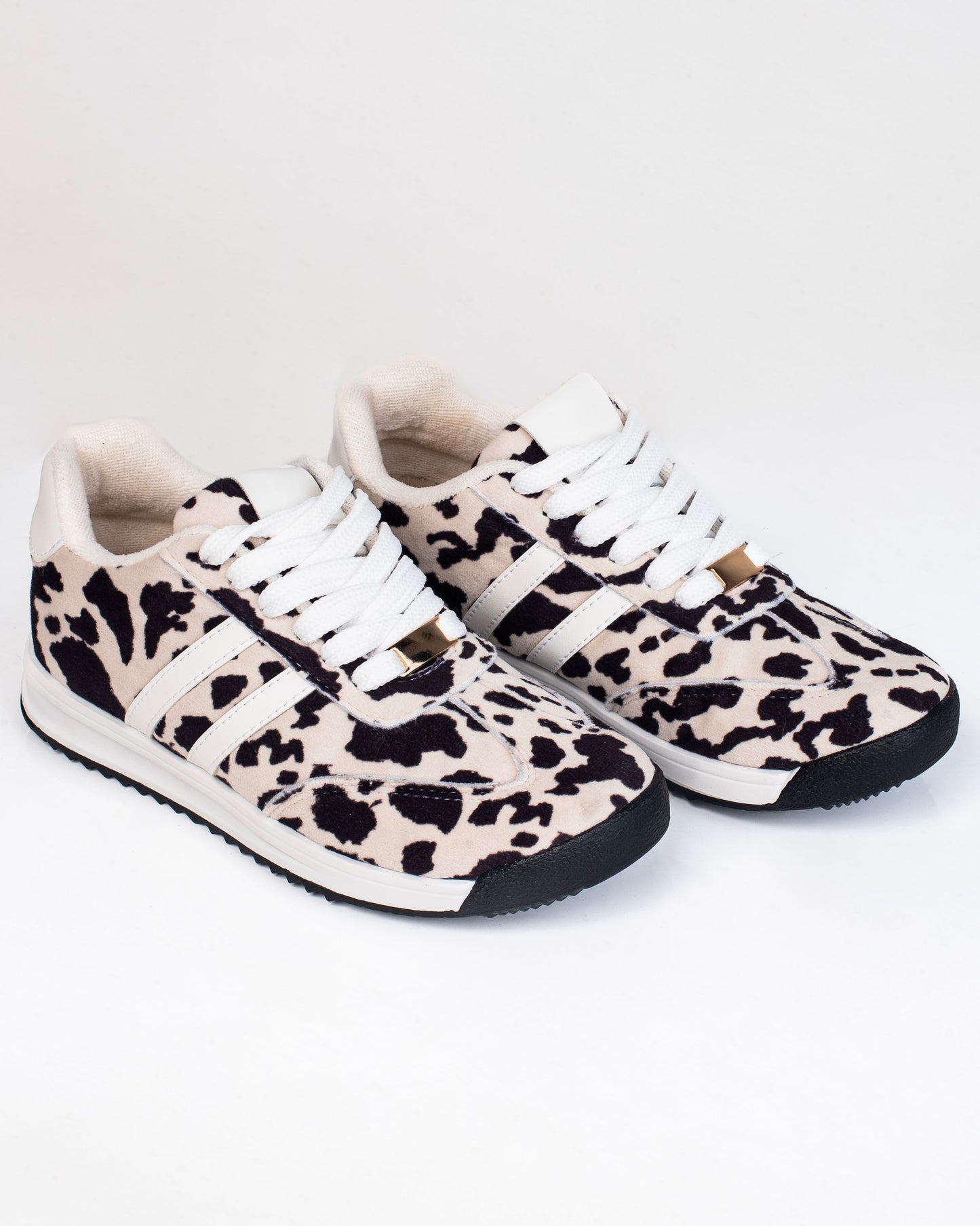 Tenis Savanna Cow para mujer – Estilo cow print, suela baja de 1 cm  Ylo Shoes