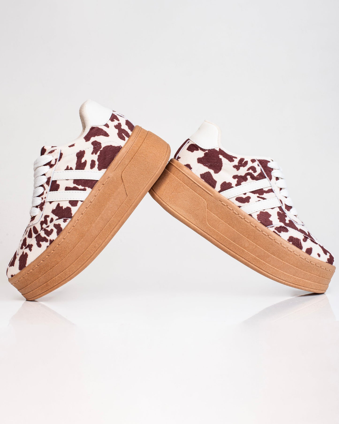 Tenis Brunella Cow para mujer – Plataforma de 4 cm| Ylo Shoes