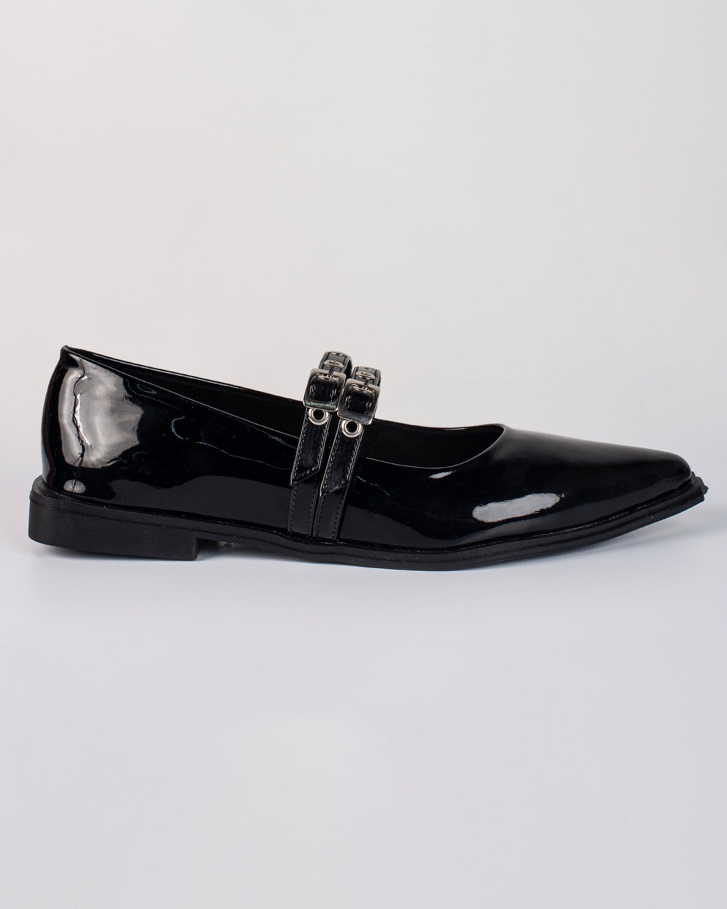Mules hebilla T325 cerrado Negro