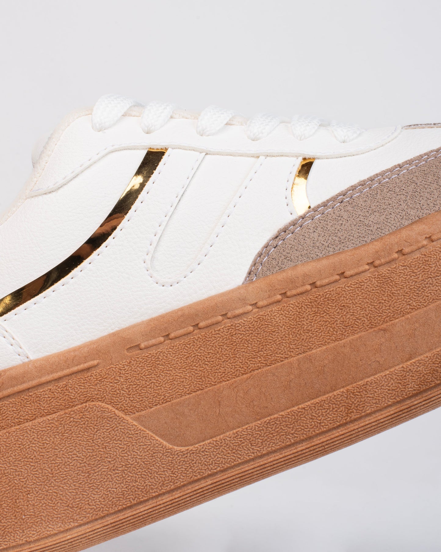 Tenis Gala suela alta