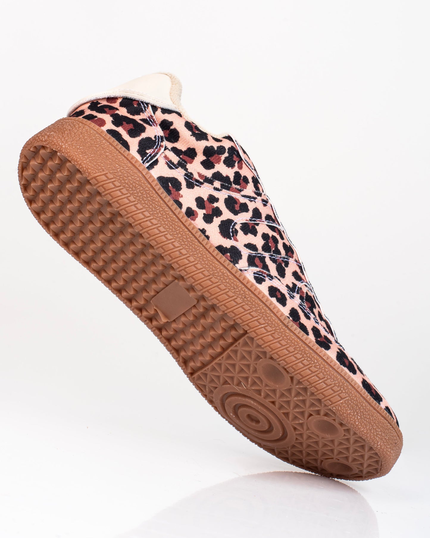 Tenis Julieta para mujer – Cómodos, modernos y con suela caramelo