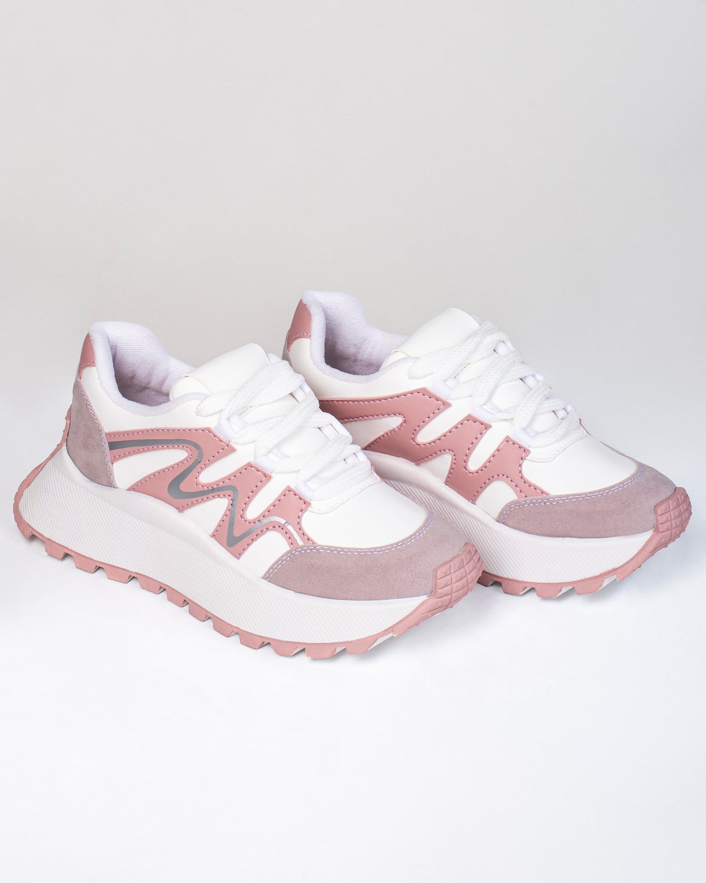 Tenis Nikol para mujer – Plataforma 3 cm, tallaje normal | Ylo Shoes