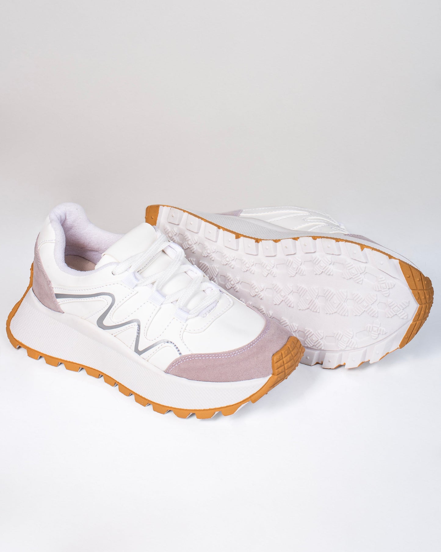 Tenis Nikol para mujer – Plataforma 3 cm, tallaje normal | Ylo Shoes