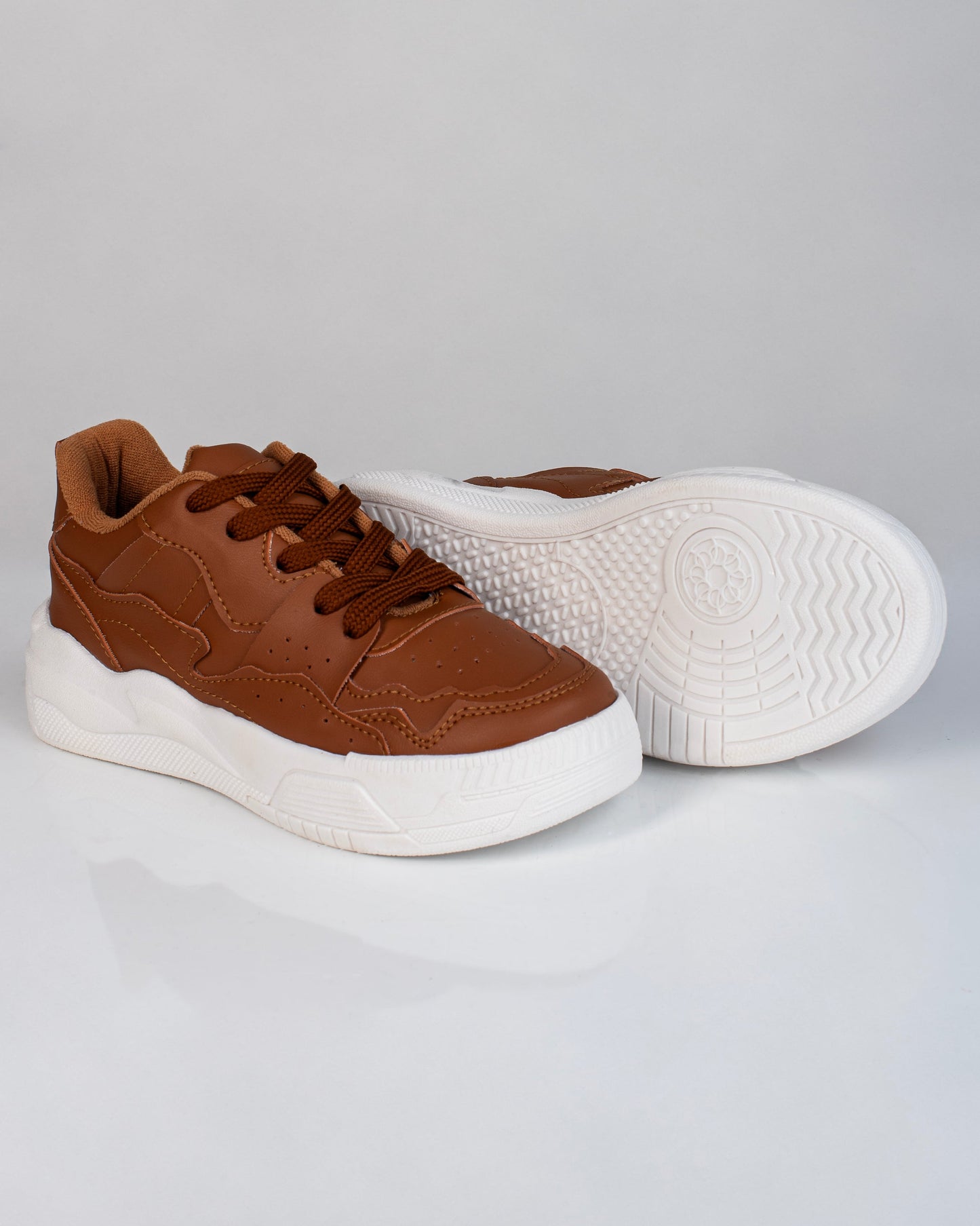 Tenis Milan suela baja