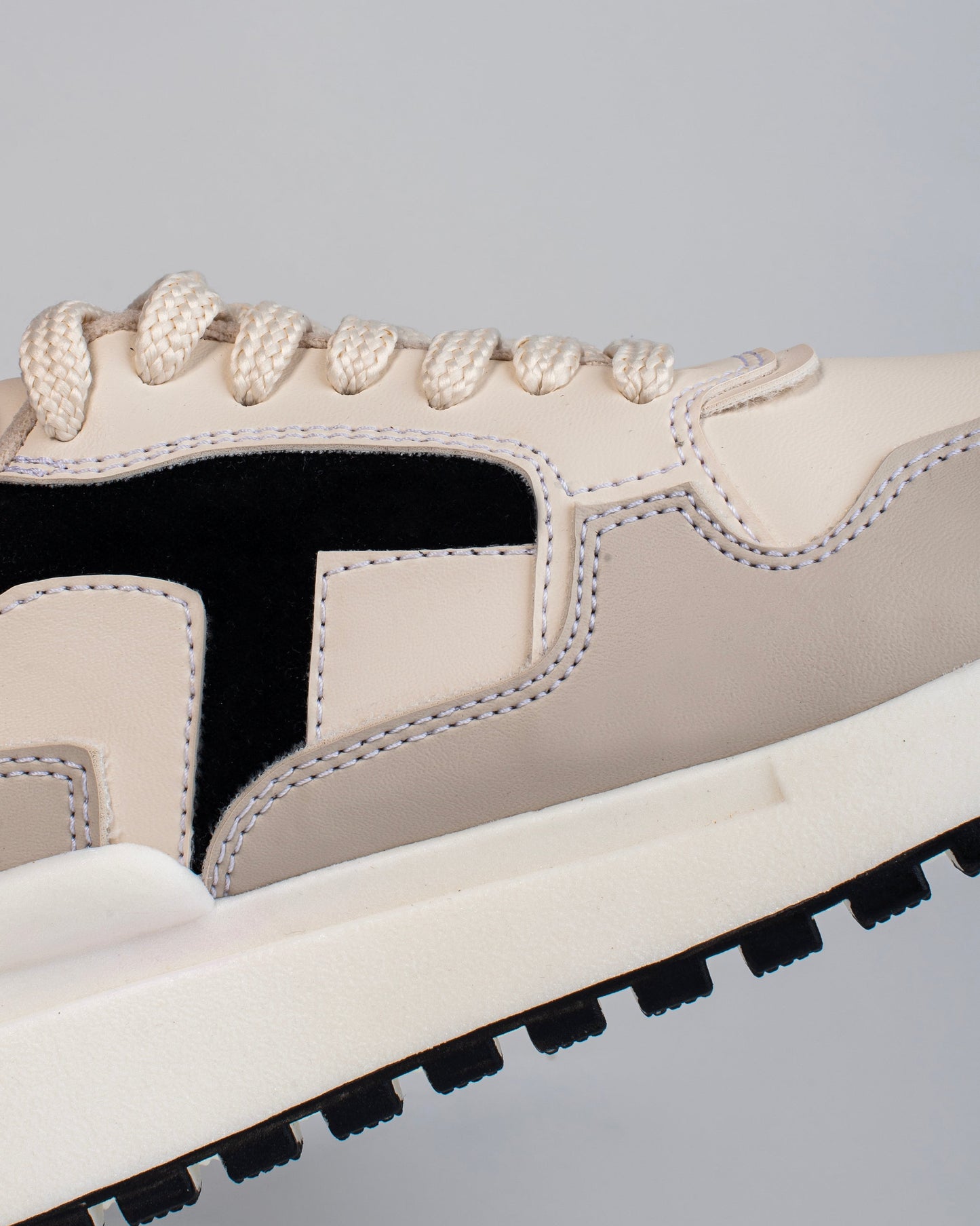 Tenis karlota suela baja