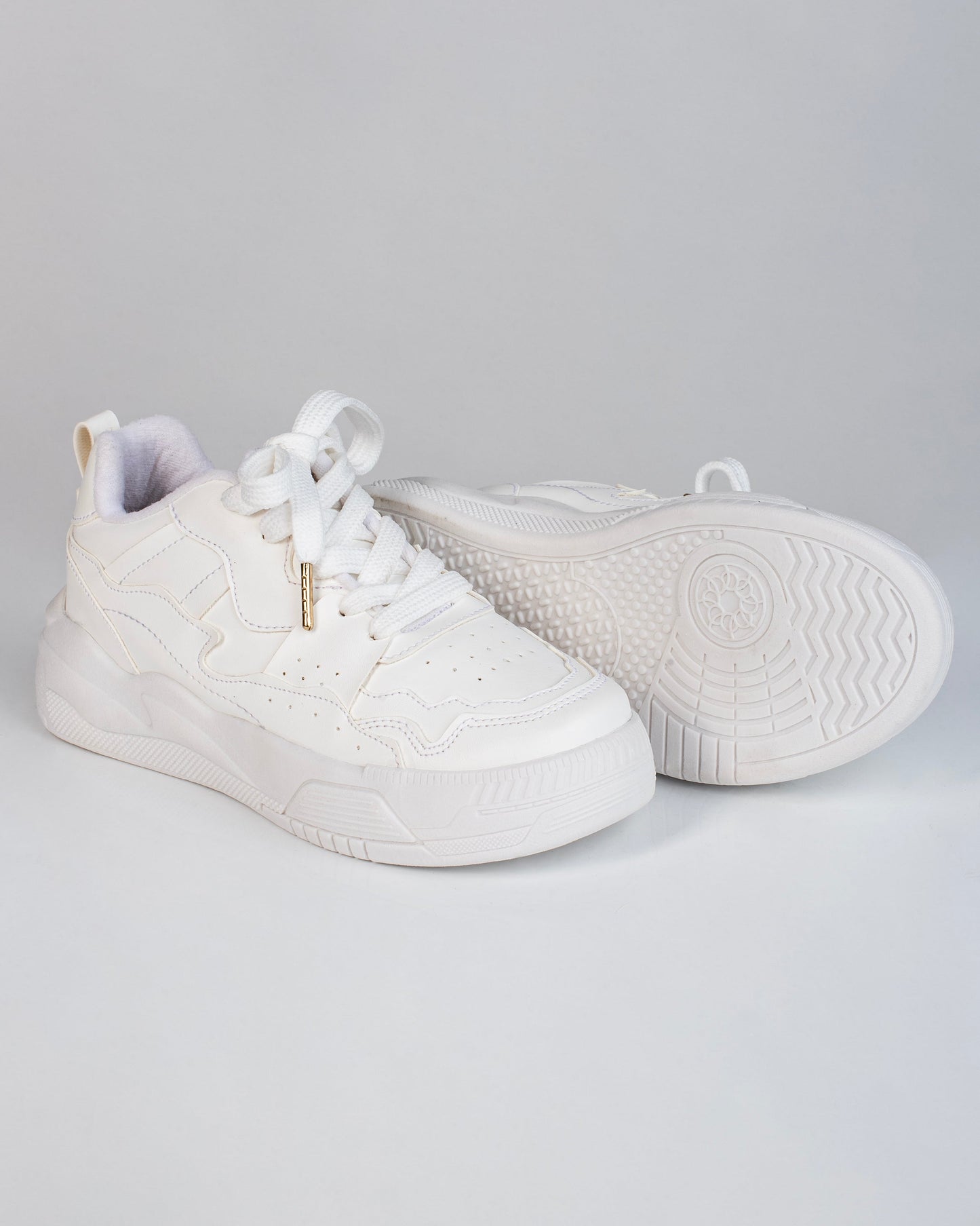 Tenis Milan suela baja