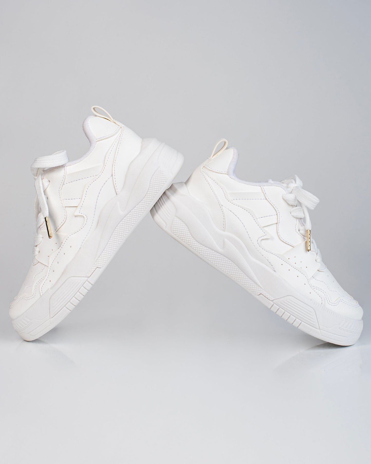 Tenis Milan suela baja