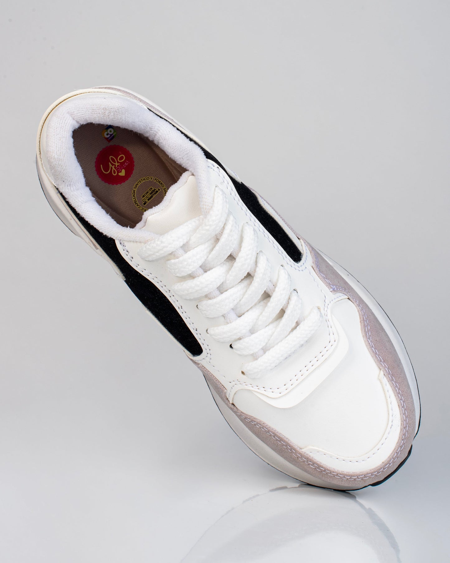 Tenis karlota suela baja