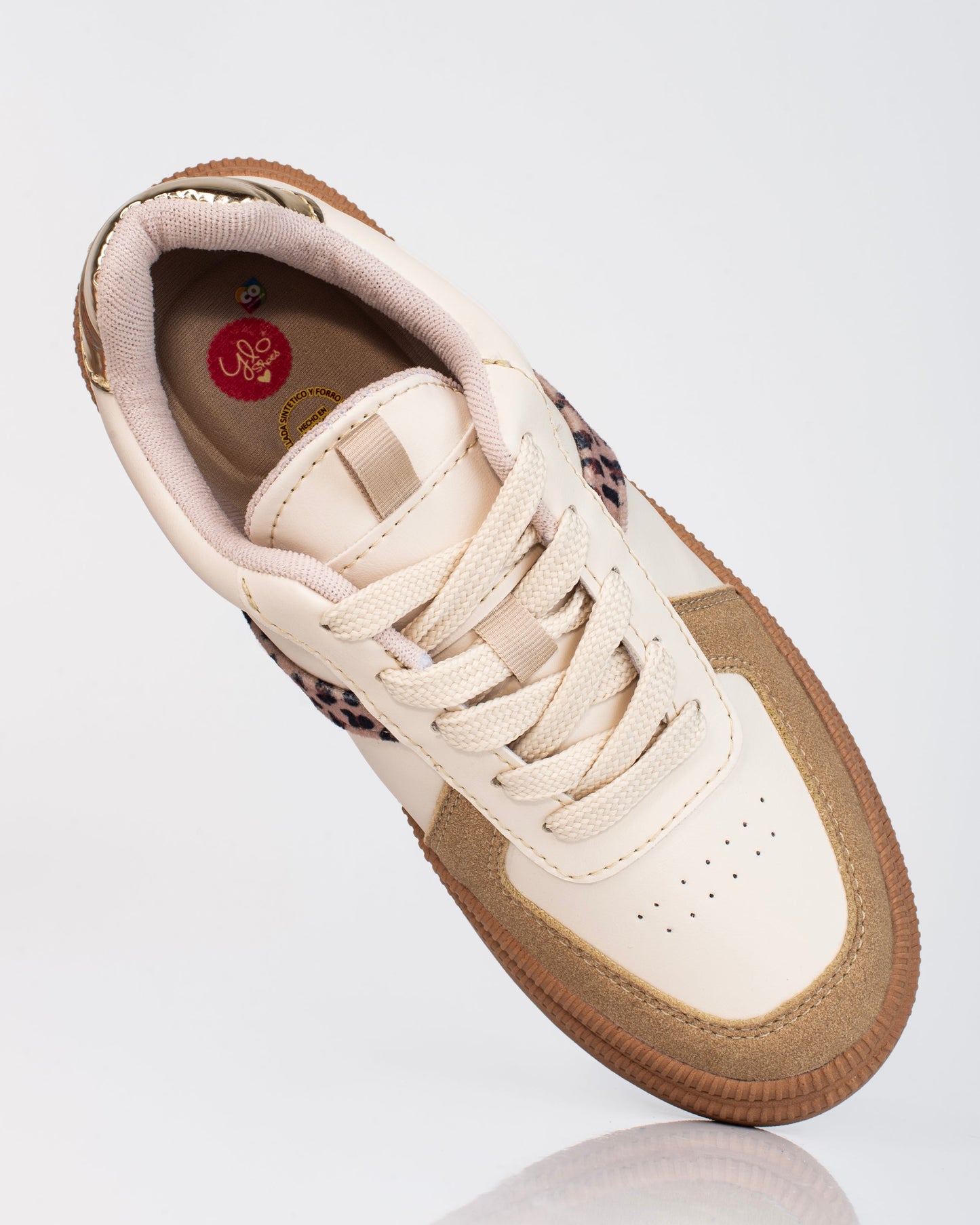 Tenis V687 – Suela baja bicolor con plantilla confort | Ylo Shoes