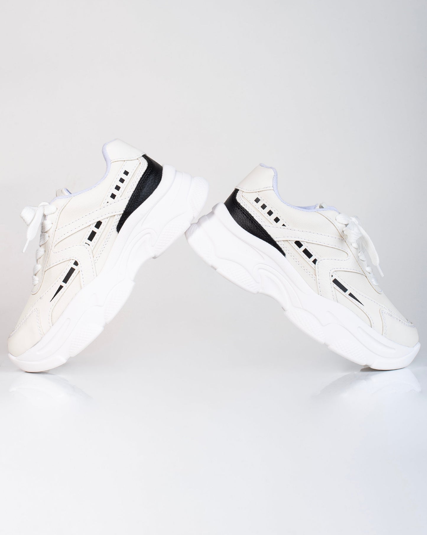 Tenis Magnolia V703 para mujer – Suela chunky de 3 cm | Ylo Shoes