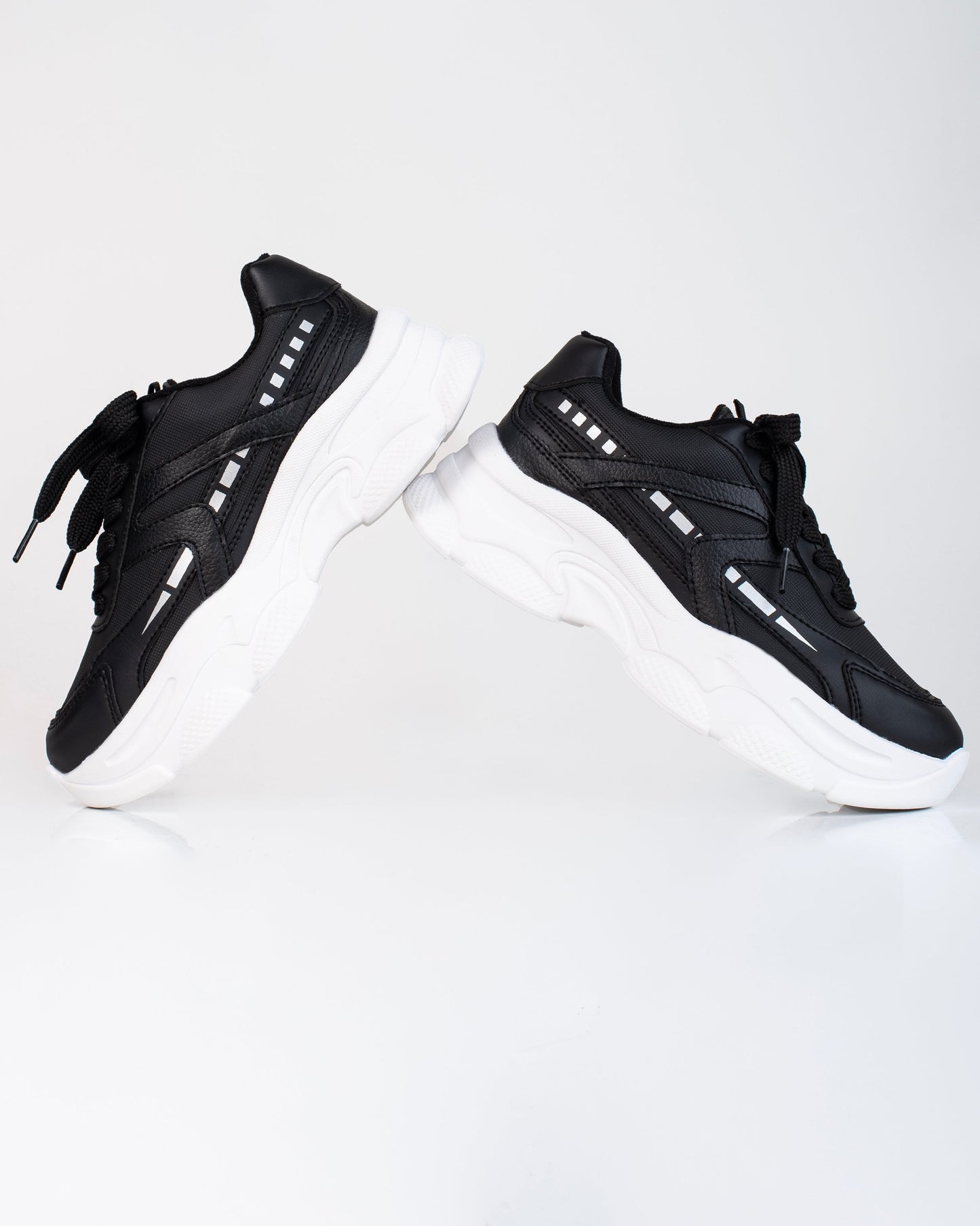 Tenis Magnolia V703 para mujer – Suela chunky de 3 cm | Ylo Shoes