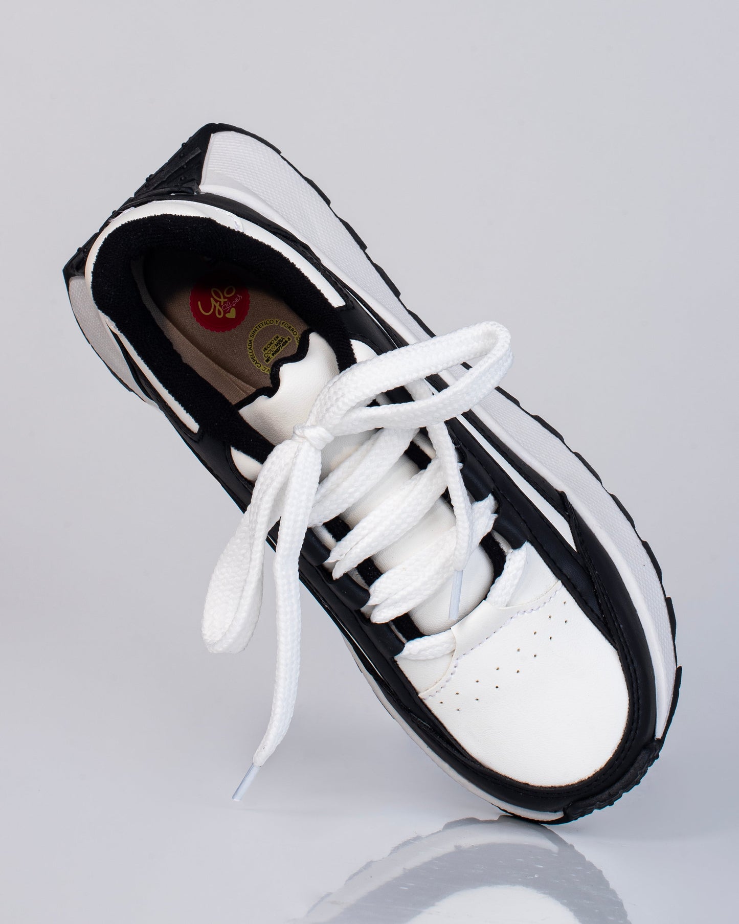 Tenis Emmy – Suela alta y confort | Ylo Shoes