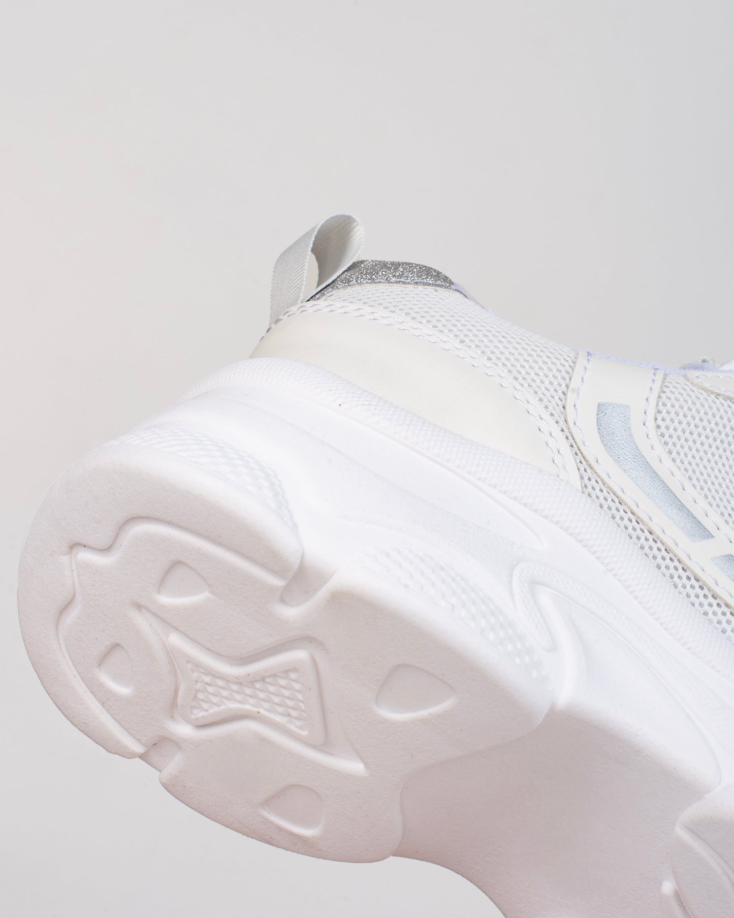 Tenis Violetta v714 para mujer – Suela alta de 2 cm | Ylo Shoes