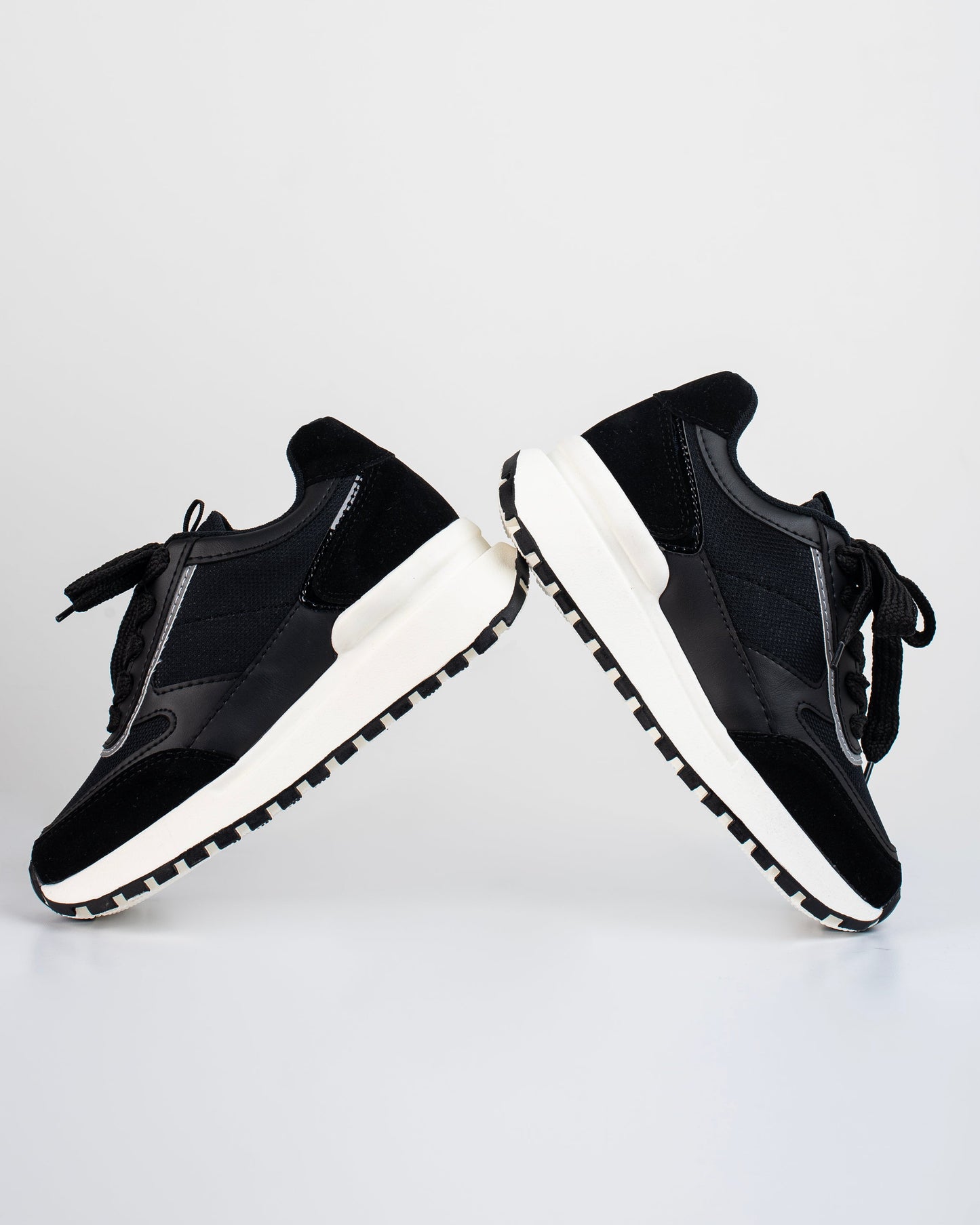 Tenis de dama London v555