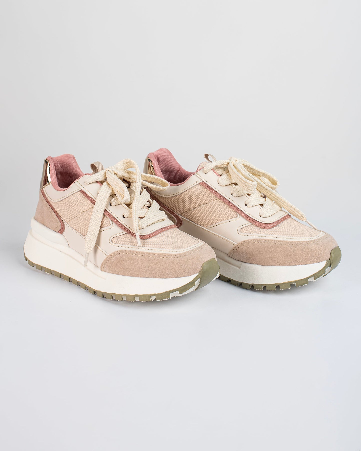 Tenis de dama London v555