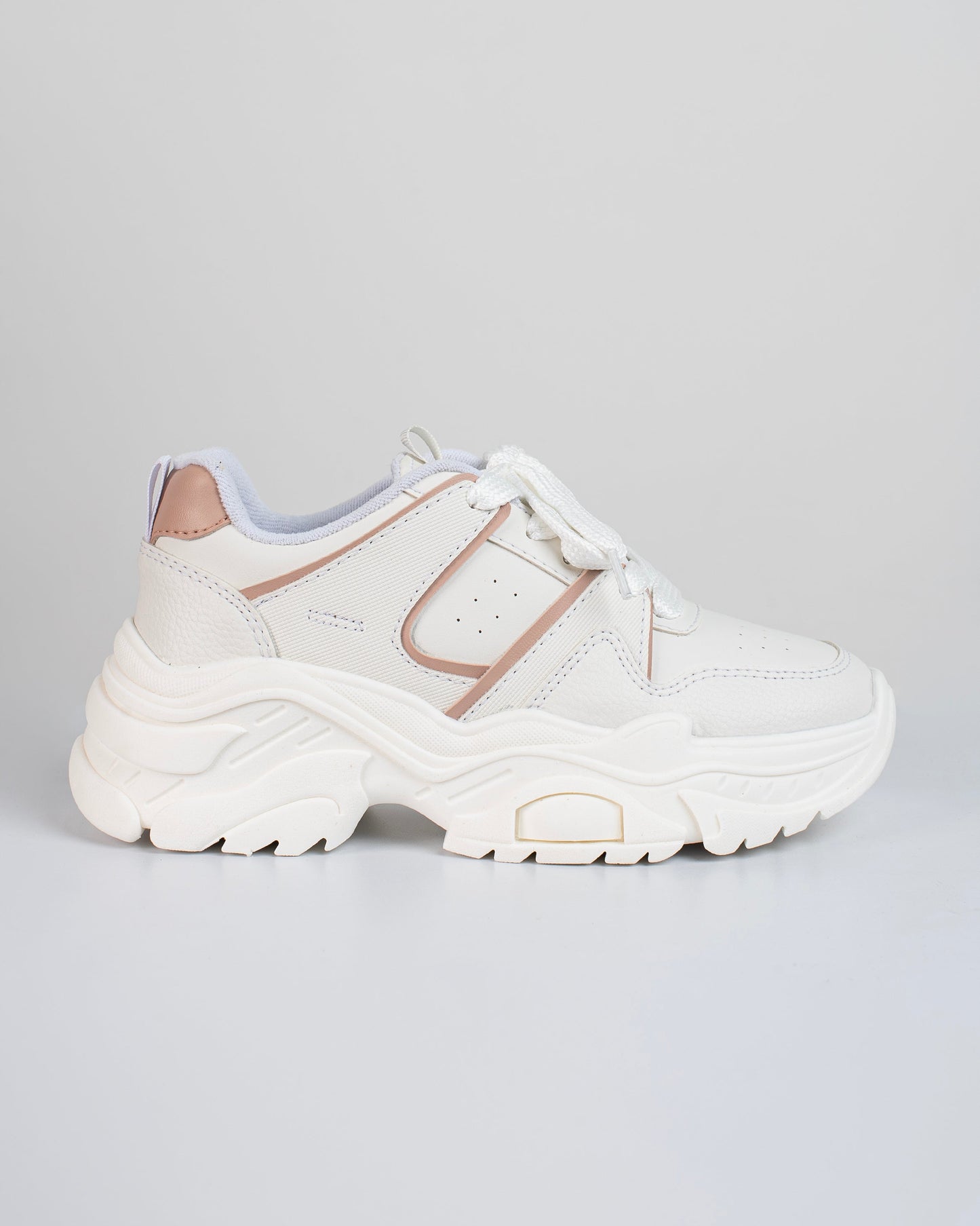 Tenis de dama nicolle v601