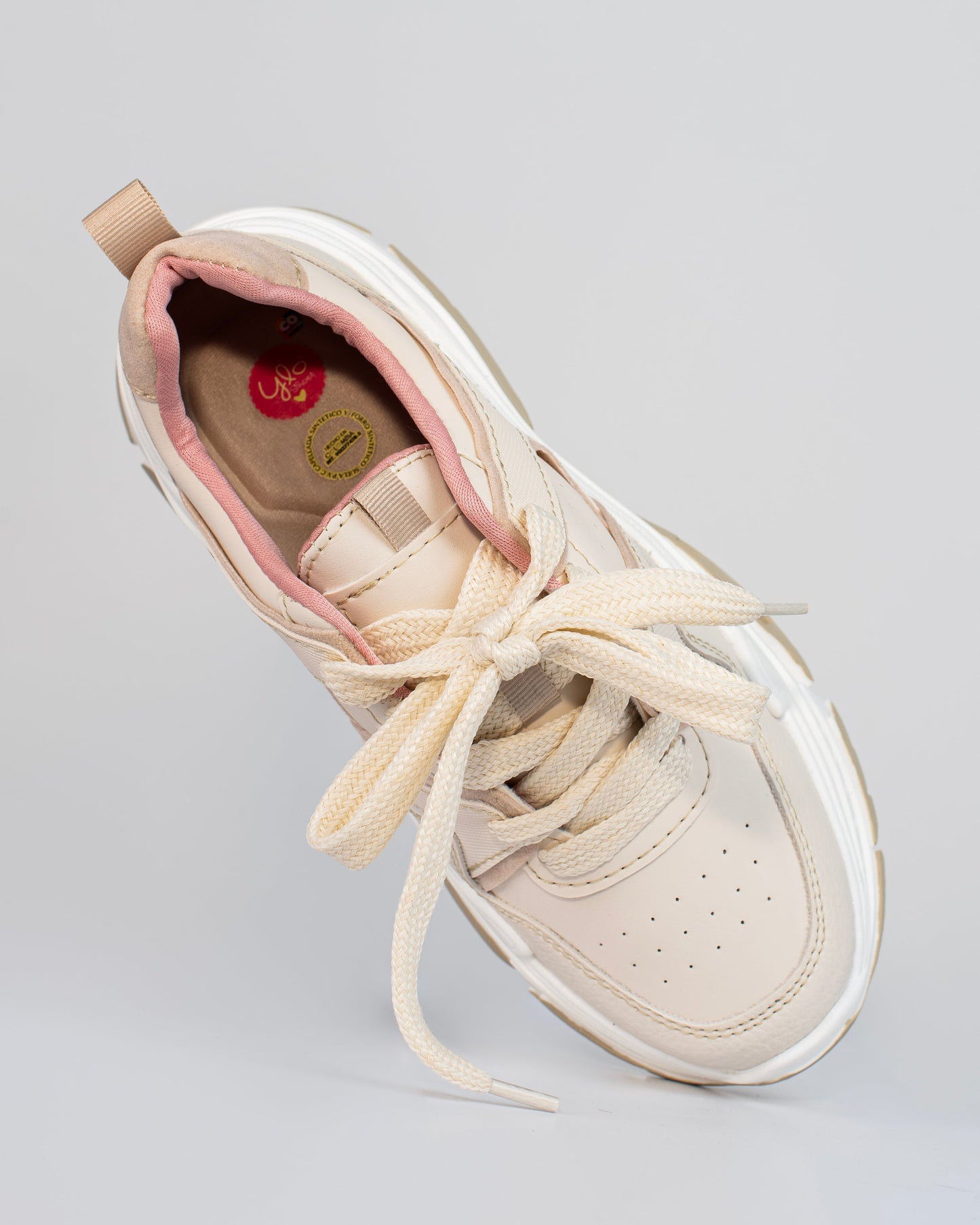 Tenis de dama nicolle v601